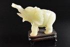 U7153: Japanese Stone jade/jewels elephant STATUE Ornament Figurines w/tray