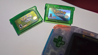 2pcs Gba (Leaf Green+Emerald ) Game boy Advance English-Cartridge Game USA Ship