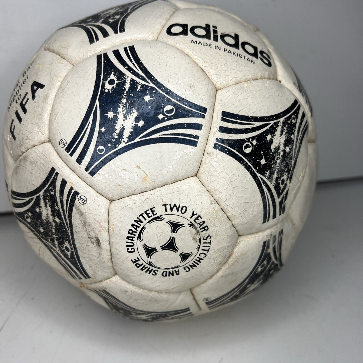 ADIDAS QUESTRA APOLLO 1995 RFEF FIFA OFFICIAL MACTH BALL | eBay