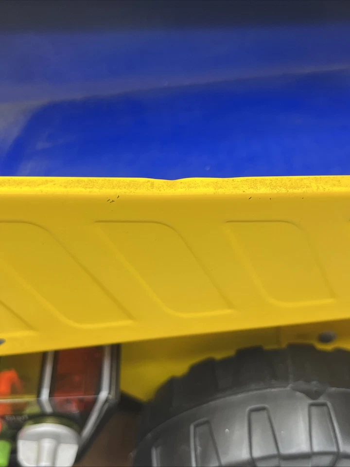 Vintage Buddy L Big Bruiser CAT Dump Truck with Sounds 16” Construction Toy - Image 4 of 4