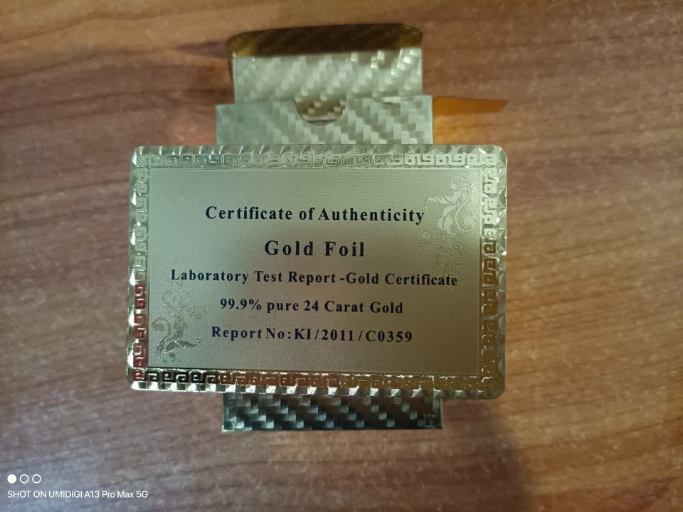 CARTE DA POKER PLACCATE IN ORO 24 CARATI CERTIFICATO DI AUTENTICITA LAMINA D'ORO - Immagine 3 di 4