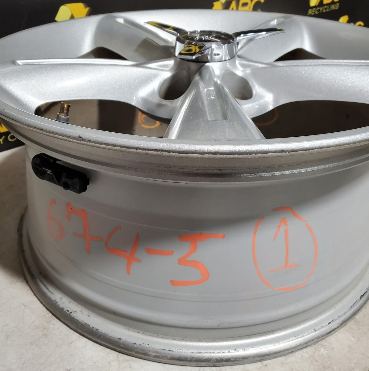 タイヤ・ホイール mustang125 19