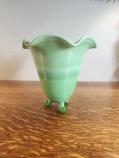 Fenton Art Glass Ruffled Edge Vase In Chameleon Green With Silver Fenton Sticker