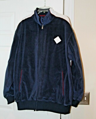 Lebron James L23 classic warm-up jacket. Nike. Textured lion head  