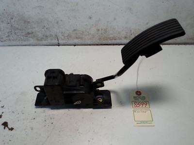 エンパシー ノワール 2006 Mitsubishi Endeavor Accelerator Gas Pedal OEM #8599 | eBay