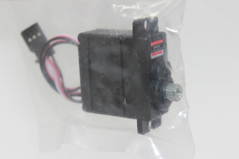 Traxxas 2080 X mit Metallgetriebe  Micro-Servo Wassergeschützt NEU mit OVP  - Bild 2 von 2