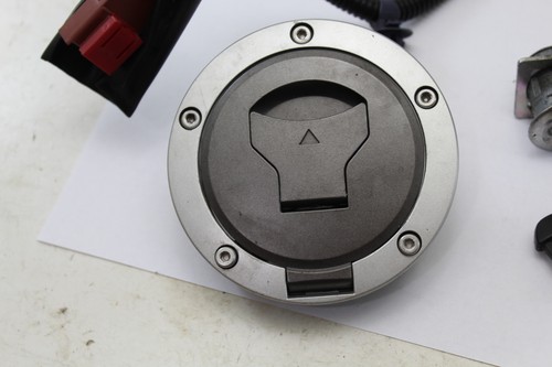 19 20 21 22 23 HONDA CBR500R LOCK SET W KEY - IGNITION, GAS CAP, TRUNK - OEM - Picture 3 of 6