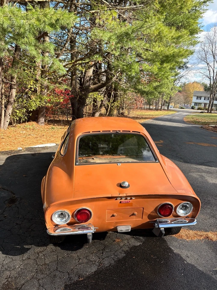 Opel 1900 1970 2 puertas Foto 4 de 4