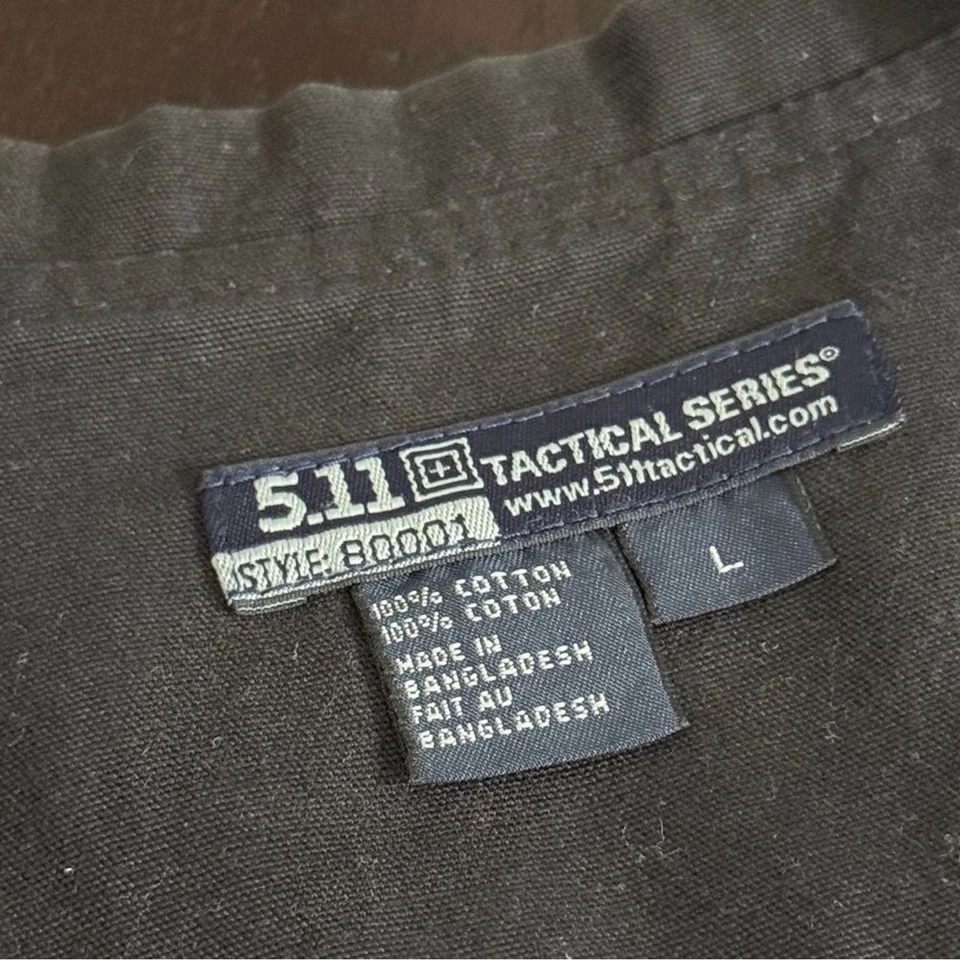 5.11 Tactical LARGE Black Hunting Cargo Pockets Utility Canvas Vest Style 80001 - Image 4 of 4