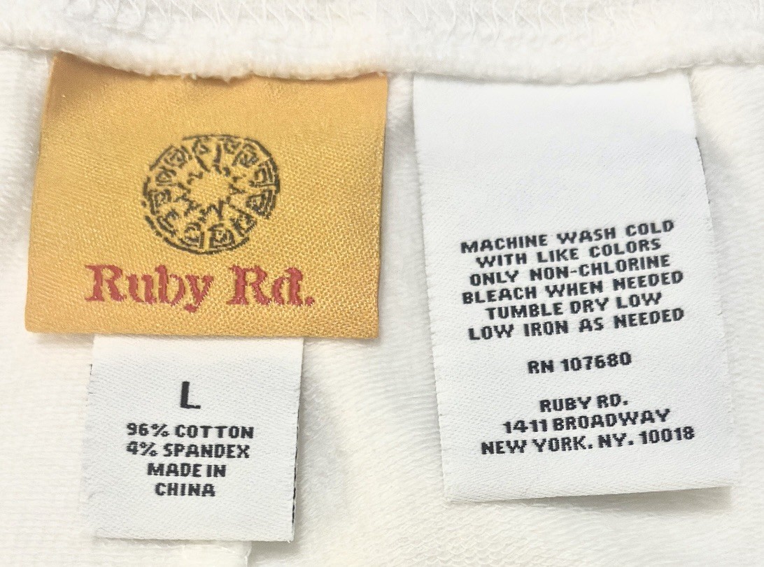 Women’s Ruby Rd. Large White Pull On Stretch Capr… - image 3