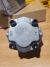 Hydraulic Pump Unsure Of Which Model Priced Cheap