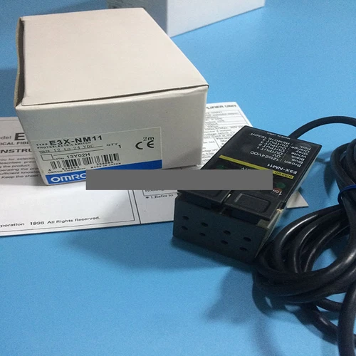 new omron E3X-NM11 E3X-NM11 12-24VDC Photoelectric Sensor FREE SHIPPING