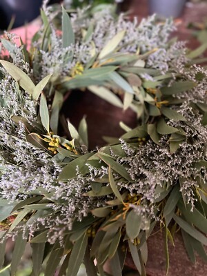 Kranz aus echten Blumen   Handgefertigt, ideal als Türkranz oder Tischdeko