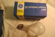 NIB GE GENERAL ELECTRIC 300W WATT EXTENDED SERVICE LAMP BULB LIGHT MOGUL BASE