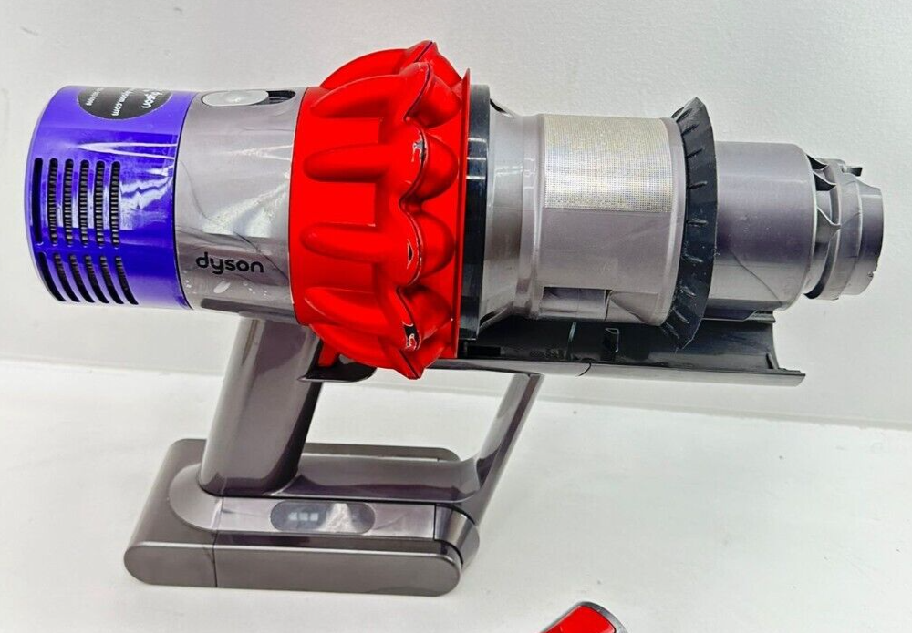 Dyson V10 Motorhead Cordless Vacuum Cleaner Red 0090 eBay