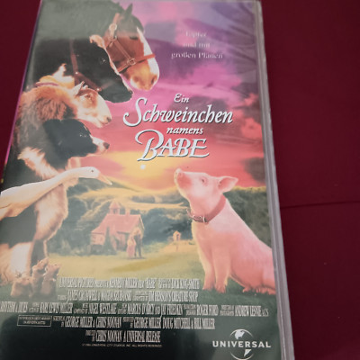 VHS Ein Schweinchen Namens BABE