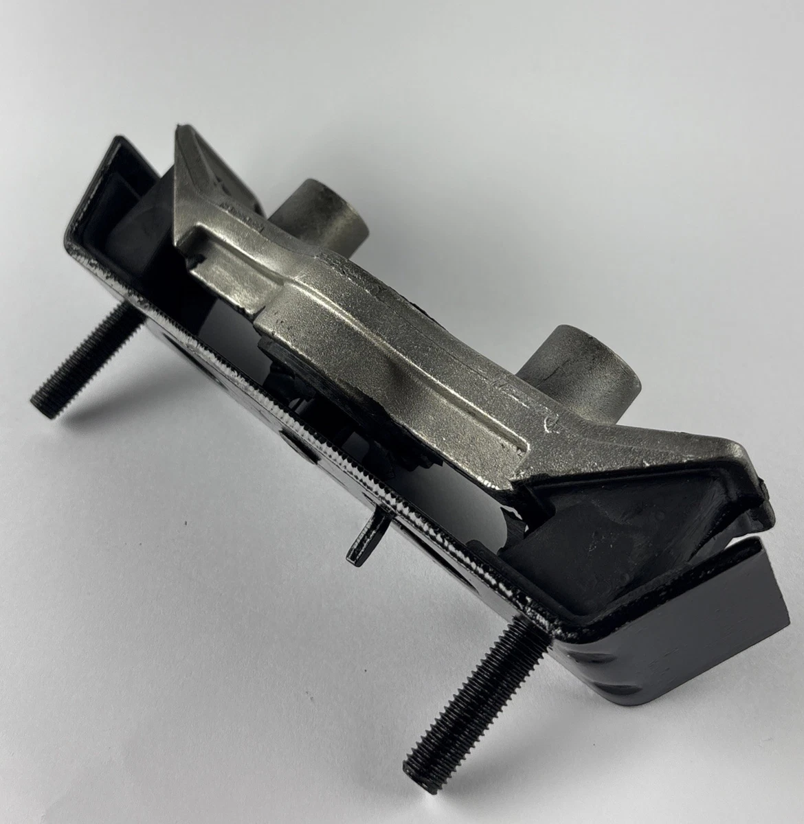 Marmon Ride Control A5561 - Automatic Transmission Mount photo 3