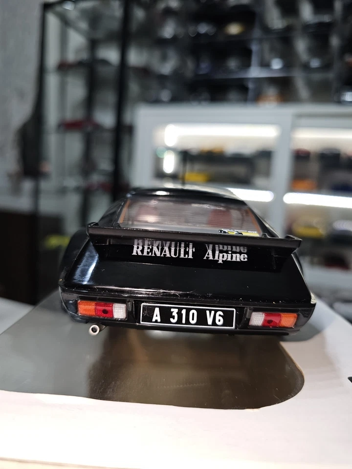 Renault Alpine A310 Pack GT - Solido 1:18 - SO1205BK - Immagine 4 di 4