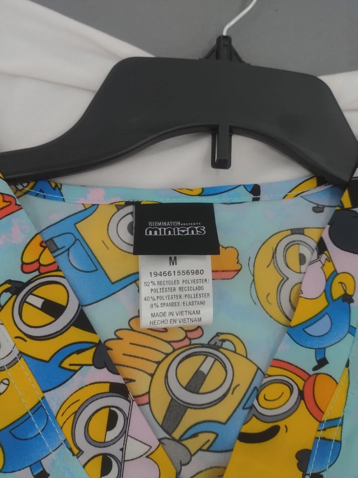 Minions Cherokee Scrubs Tooniforms Unisex V Neck Top NWT#NT00 - Image 4 of 4