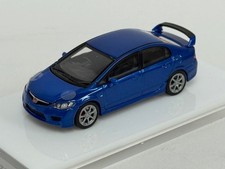 1/64 Motorhelix Honda Civic Type R ( FD2 ) in Pearl Blue.     MIX 2