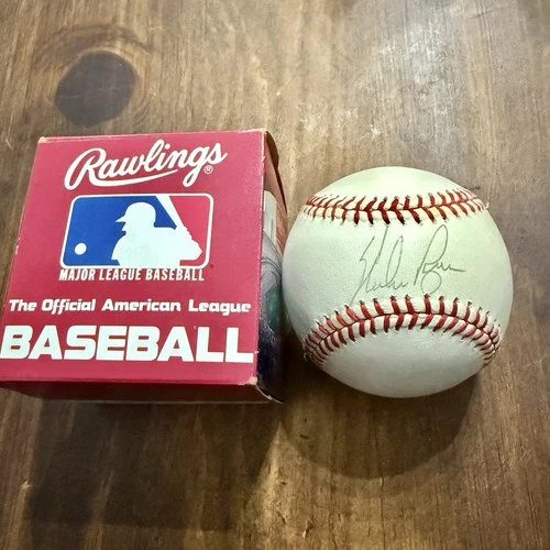 Nolan Ryan Signed American League Rawlings Baseball w/box