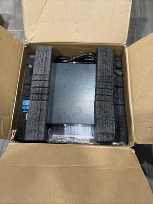 Extron XPA U 1004SB 60-1301-01 Four Channel Bridgeable Output Amplifier Open Box