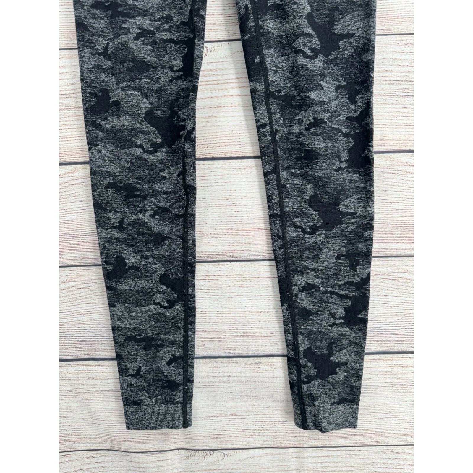 gymshark adapt camo seamless camouflage leggings