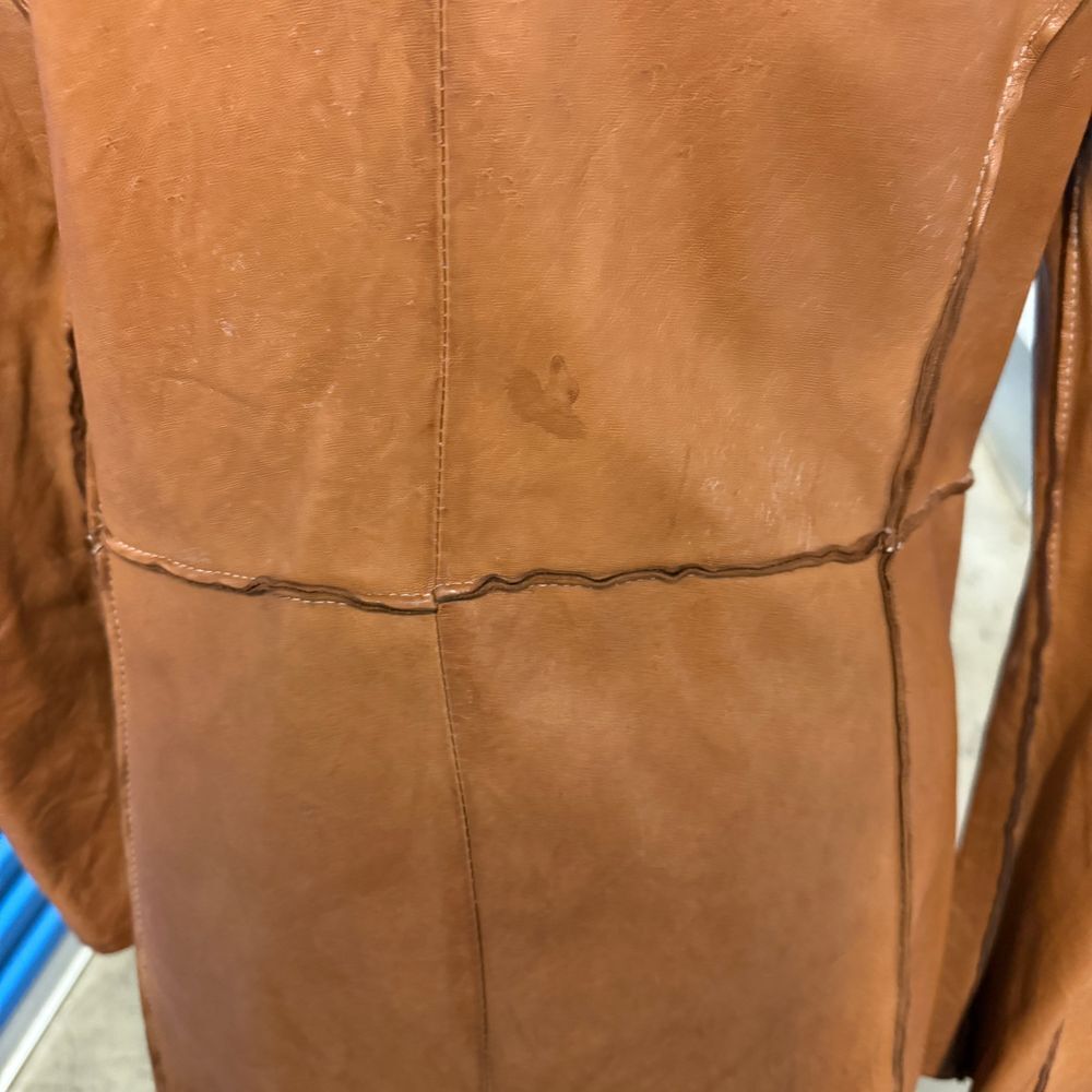 Blur Vintage Tan Leather Long Coat Button Front Collared Trench Style Outerwear image 6