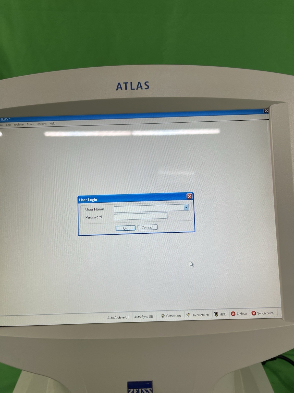 Zeiss Atlas 9000 Corneal Topographer System w/ Windows XP