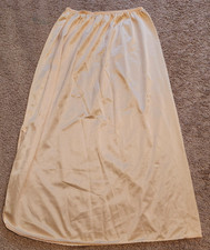 WOMENS medium BALI HALF SLIP DRESS BEIGE 29" length STYLE 7030 ANTRON III NYLON