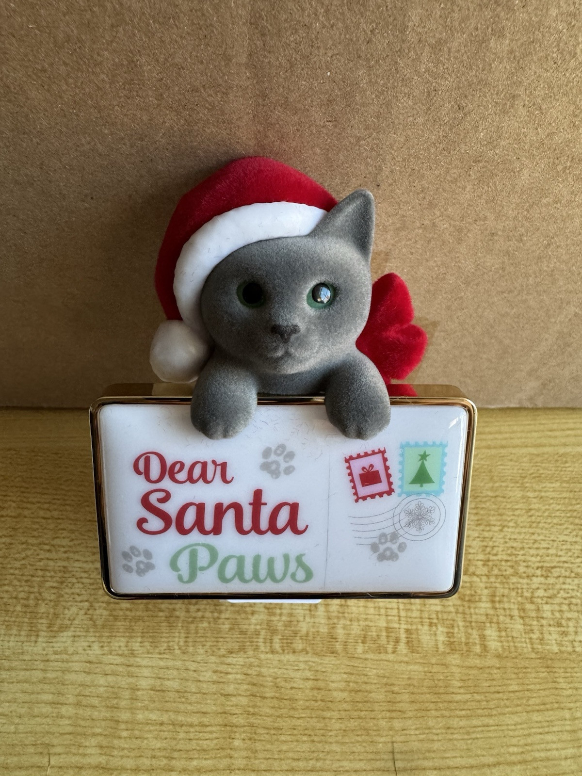 Bath & Body Works Dear Santa Paws Christmas Cat Wallflower Plug In-image