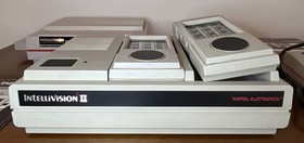 Mattel Intellivision II Console w/ Computer Adapter, Keyboard & Manuals Lot