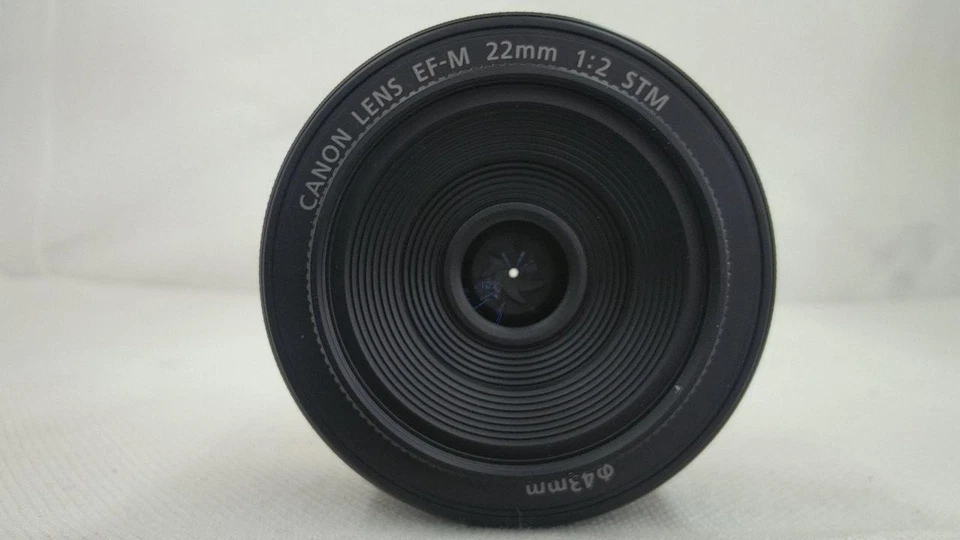 Canon Ef-M 22Mm 1 2 Stm Lens - Image 2 of 4