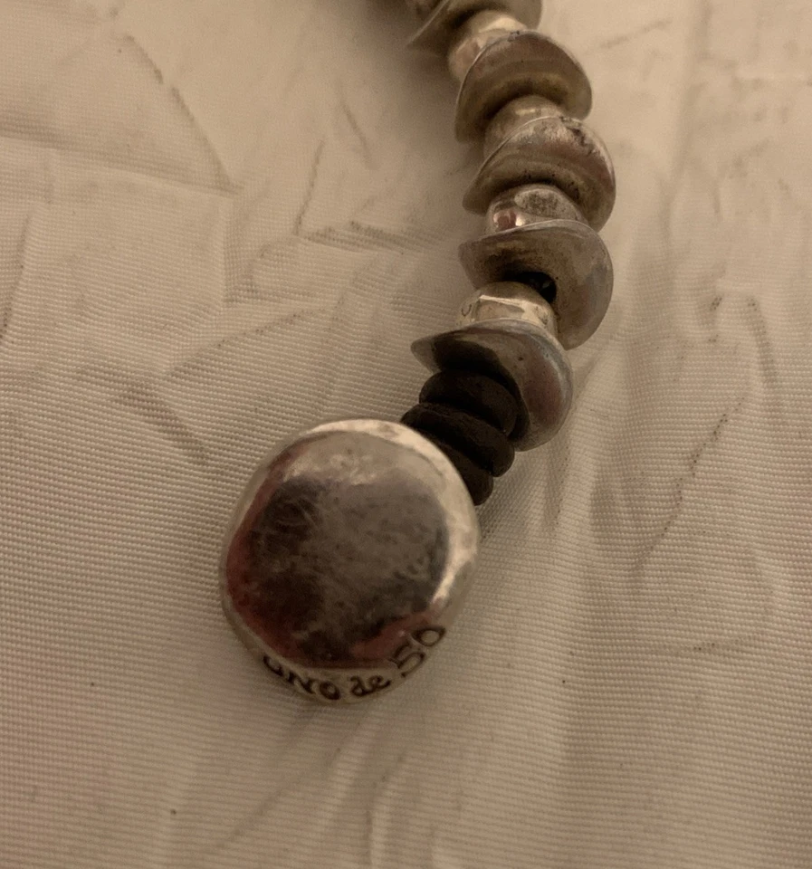 Pulseira de couro UNO DE 50 “THE DESERT PEARL” - Imagem 4 de 4