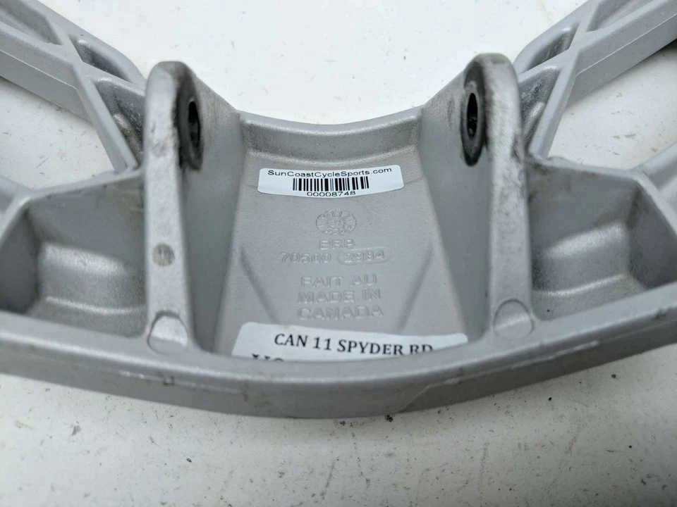 Soporte de montaje para parabrisas 11 Can Am Spyder RT SE5 705002984 Foto 4 de 4