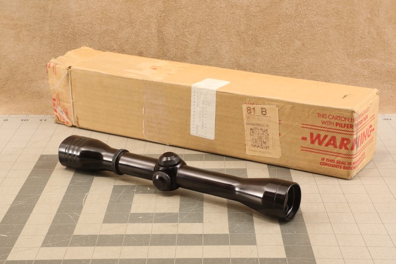 Redfield 4X32 Widefield Scope, 1 Inch Tube, Factory Refurbished in 1997