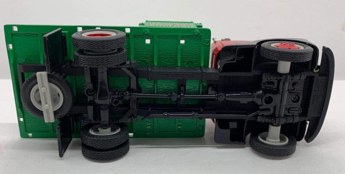 1:34 Scale First Gear 1952 GMC Half Rack Stake Truck19-1122 H.T.