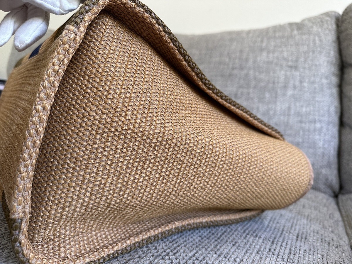 20C CHANEL Straw Raffia Calfskin Striped MEDIUM Deauville
