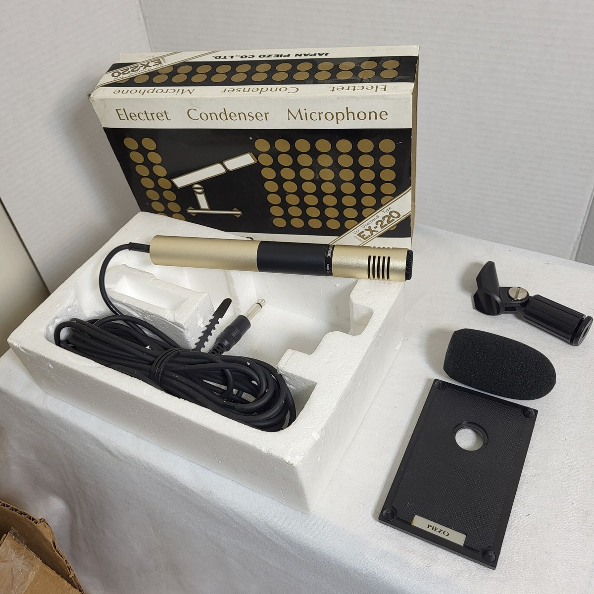 Piezo Electret Condenser Microphone EX-220 in box w/ accessories