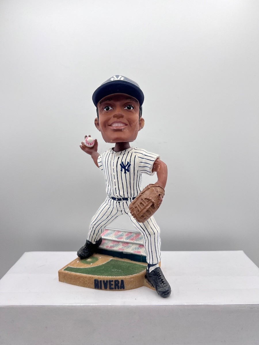 希少・非売品　ヤンキース　Mariano Rivera  ボブルヘッド New York Yankees #42 Mariano Rivera Bobble Head Forever