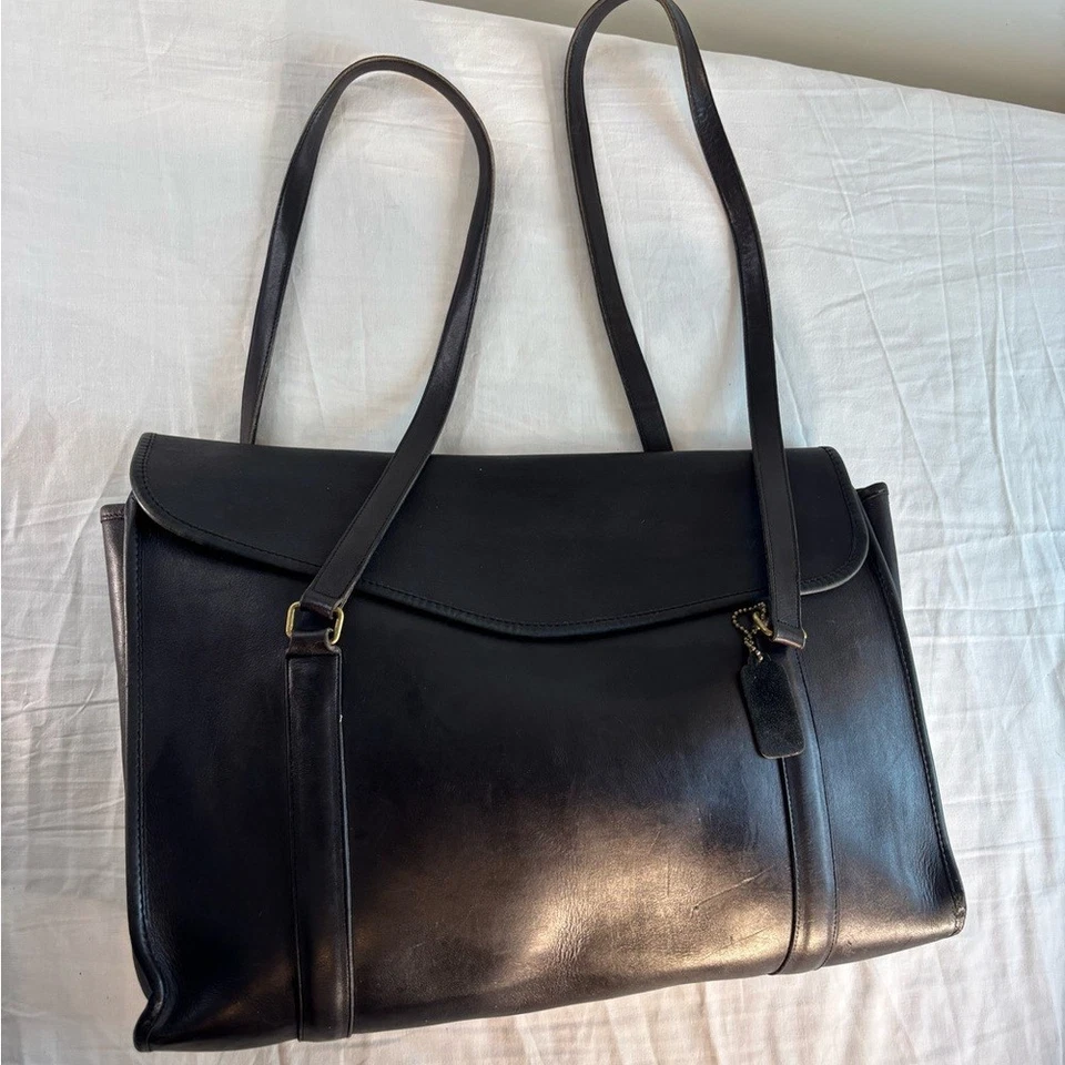 Coach De Colección NYC Hombro Cuero Negro Calzoncillo - Sobre Portafolio Franela Bolso NYC Foto 2 de 4