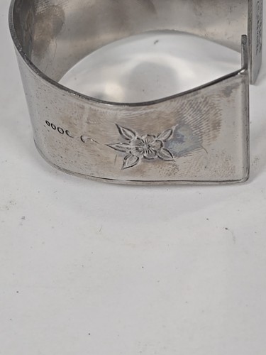 Custom Craft Stainless Napkin Rings Set Of 8 With Initial Monogram “W” Or “M” - Picture 4 of 8