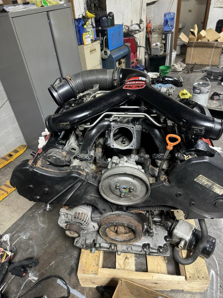 Audi A6 2001 motor APB completo de 2,7 t Foto 3 de 4