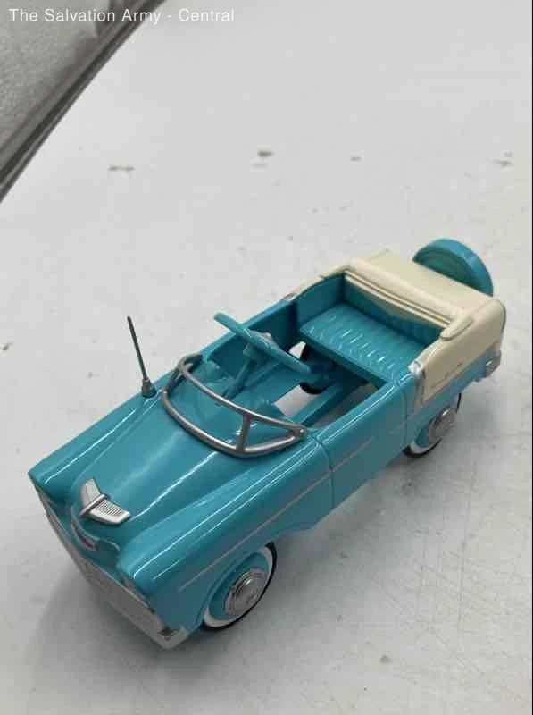 Chevrolet 1:24 Vintage Manufacture Diecast Cars, Trucks & Vans for