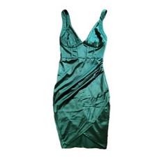 Emerald Green Cocktail Dress Size SmallV opening bottomV Neck