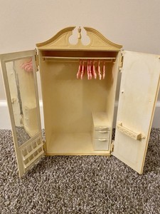 susy goose barbie furniture