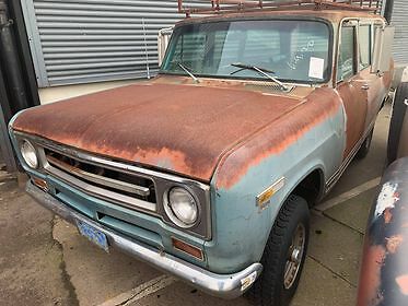 International-Travelall-1100