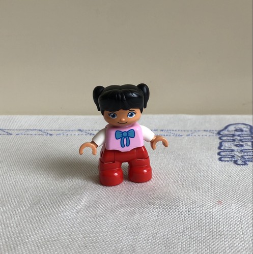 Duplo lego Girl Black Hair Pink Top Blue Bow Red Pants figure Replacement Toy