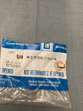 NEW GENUINE GM 15567924 RETAINER, ACCELERATOR CONTROL CABLE GR 8.821