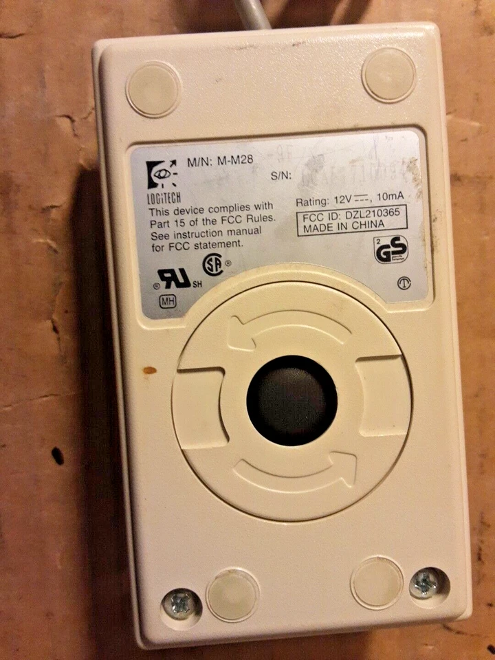 Logitech M-m28 PS2 Wired 2 Button ball square mouse - Image 3 of 4